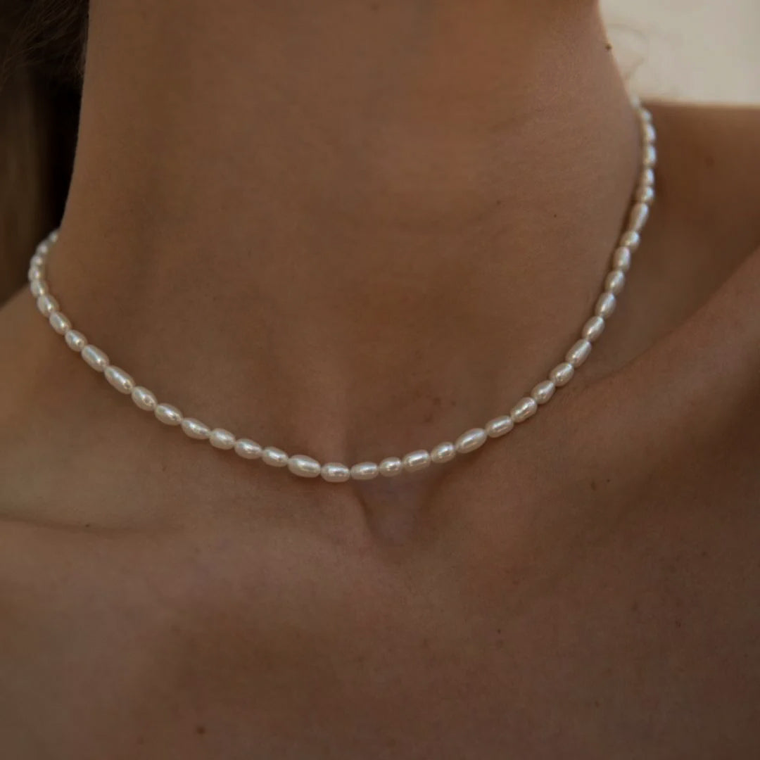 Elegant Freshwater Pearl Choker Necklace for Women