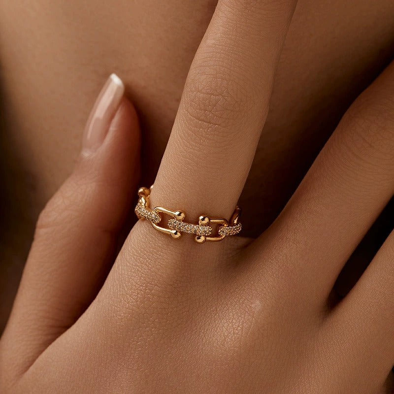 Women’s Gold Geometric Link Statement Ring